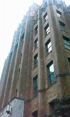 図書館かな？