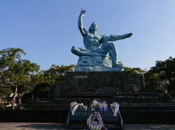 平和公園像