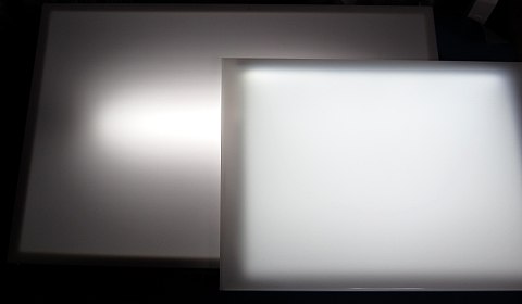 トレビュアーB4-100LEDトレース台08