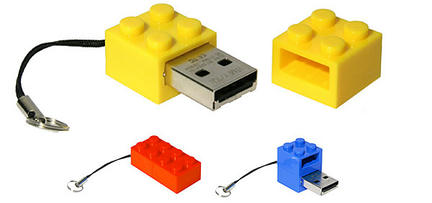 LEGOっぽいUSBメモリ