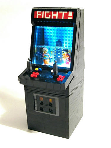 LEGOな格ゲーゲーム筐体