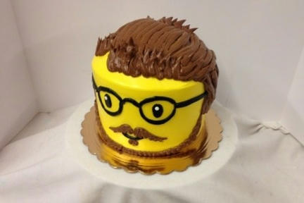 ミニフィグヘッドのケーキ