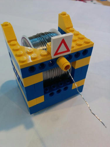 LEGOで作られた使う人が使ったらかなり便利そうな道具