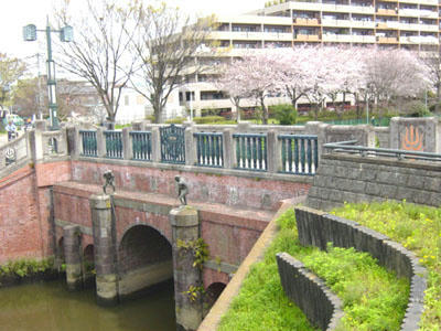 09-04-05a.jpg