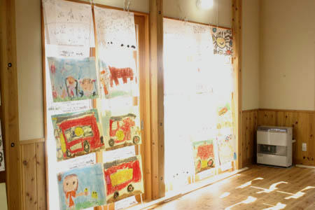 児童絵画展01