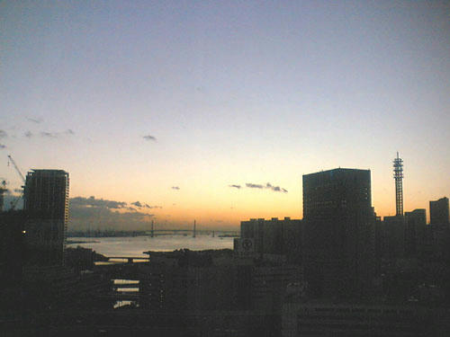 横浜