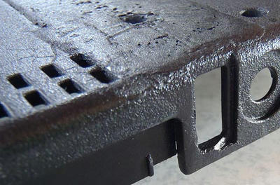 ThinkPad R61 ボトムケース 左USB部も耐熱ブラック＆クリア荒吹きでシボ風仕上げ