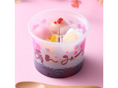 ドンレミー 桃のクリームあんみつ 桃あん仕立て