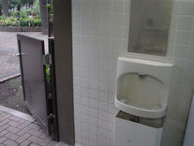 谷保第三公園トイレ