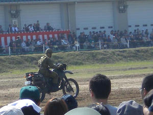 ていさつばいく