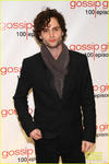 penn-badgley-gossip-girl-100-episodes-01.jpg