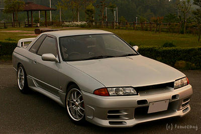 R32