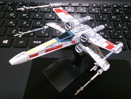 X-WING スターファイター