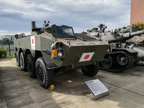 装輪装甲車