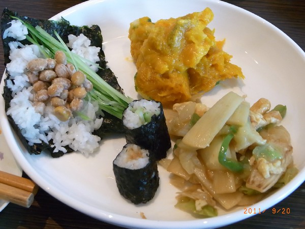 しまった、味噌汁写ってない（汗）