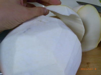 大胆に包丁を入れても結構平気です