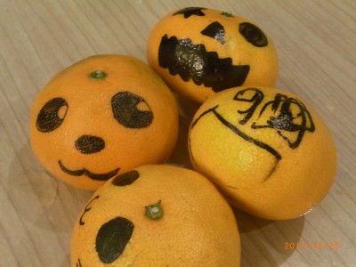 １つは子パンダが書きました