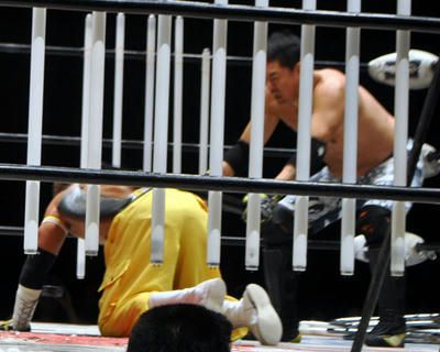 伊東竜二vs宮本裕向