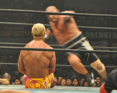 石井智宏vs本間朋晃