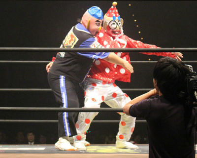 アイアンマンヘビーメタル級選手権