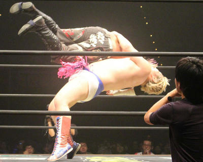 葛西純vs男色ディーノ