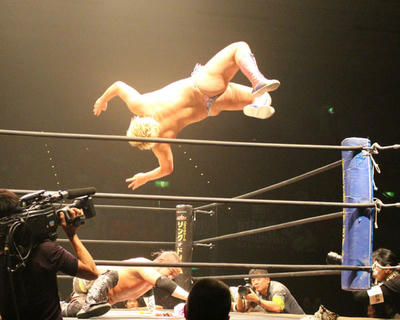 葛西純vs男色ディーノ