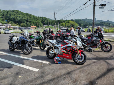 200