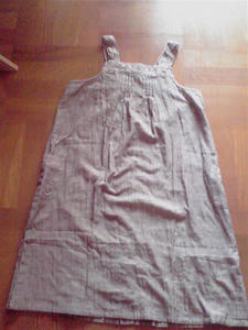 エプロンワンピ