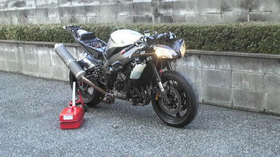 走ってないのにガス欠て！