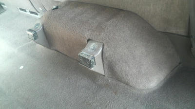 出っ張りが邪魔。出っ張りが。