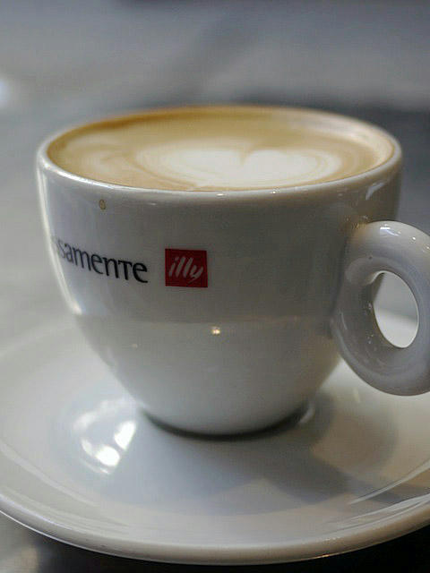illy.jpg