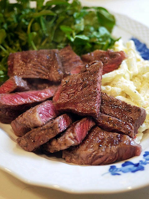 yorusteak.jpg