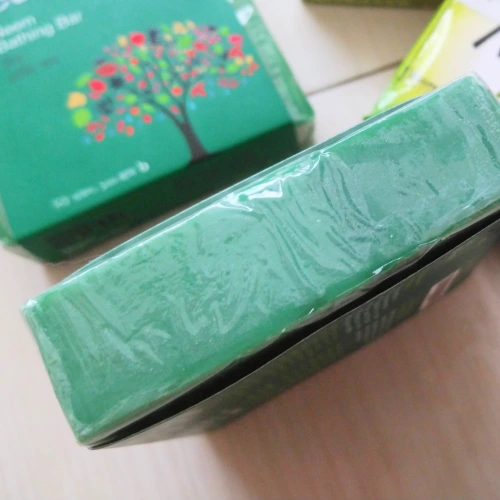 ニーム石けん　アーロン　バングラデシュ