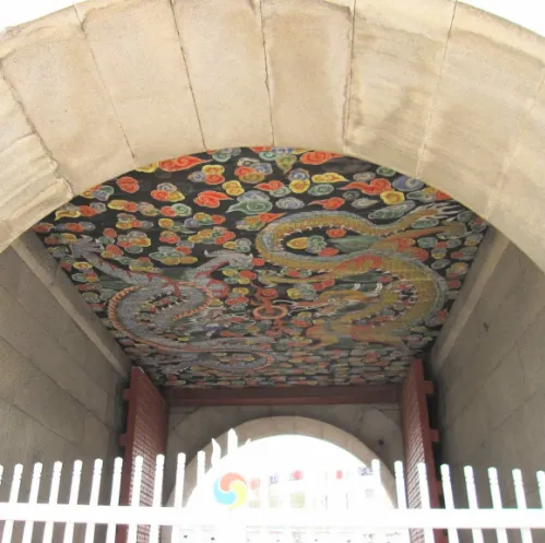 2009年韓国ソウル旅行　東大門天井