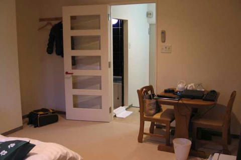 ホテル部屋全体