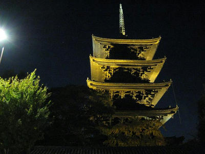 ライトアップ東寺