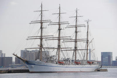 帆を張ってないのが残念