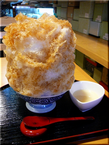 ほうじ茶あずき（氷たっぷり・ミルク）