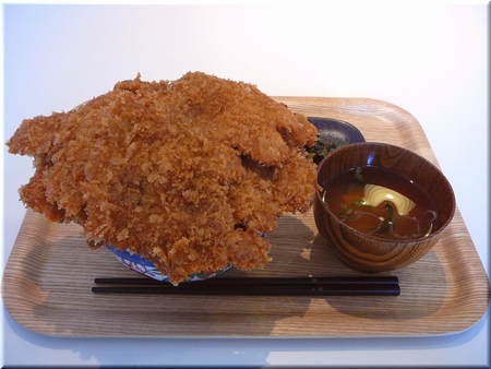 ４枚たれかつ丼（大盛り）