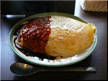 ハーフ＆ハーフオムライス（トリプル）