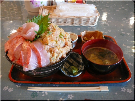 きんめ鯛てんこ盛どんぶり