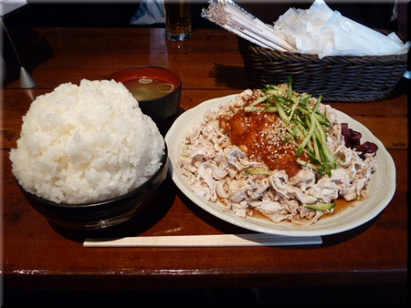 冷し豚定食（チリビーンズ・両方大盛り）