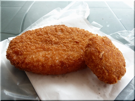 高岡大仏コロッケ＋白エビコロッケ