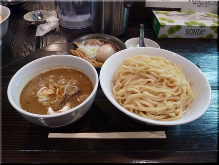 和利道つけめん(ごく太ちぢれ麺/大盛り)