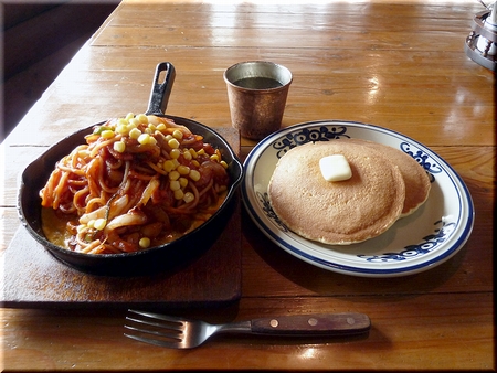 ナポリタン（大盛り）＋ジャンボホットケーキ