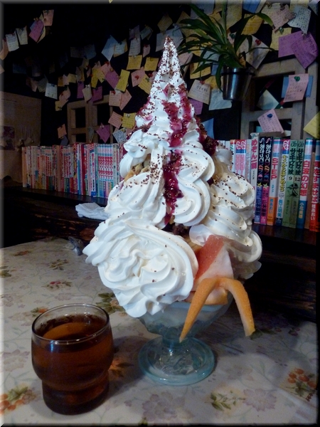 Ｂｉｇチョコプリンラクトバニラパフェ