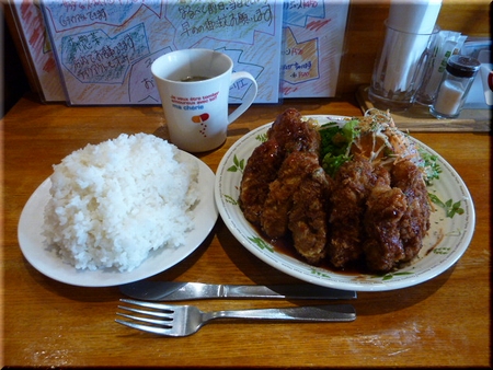 広島県産旬のカキフライ定食（大盛り）