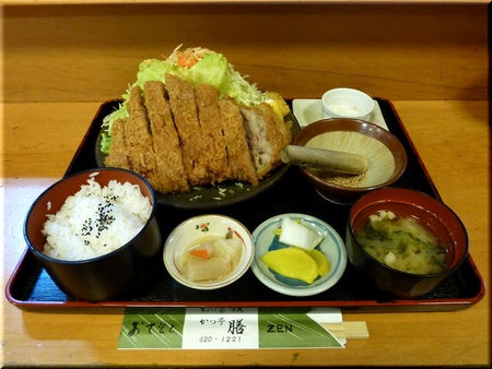 上ロースかつ定食