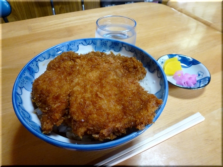 かつ丼 