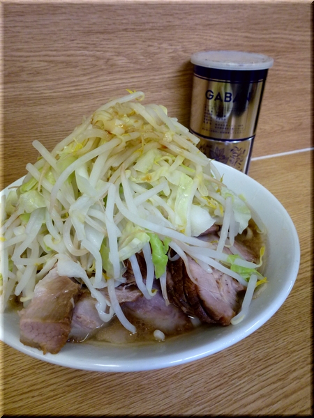 大ラーメン豚ダブル(野菜) 大ラーメン豚ダブル(野菜)